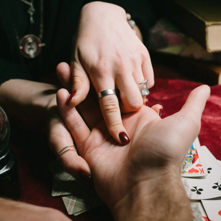 Palm Reading in Vancouver